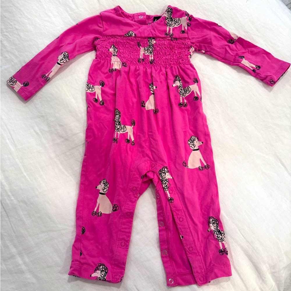 Like new! Tea Collection 9-12 mos. No stains